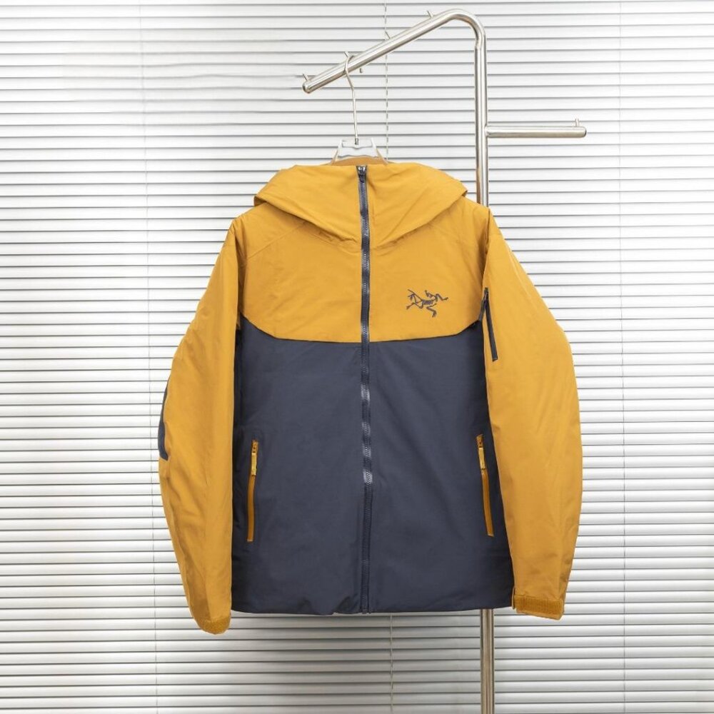 Arc'teryx Macai LT Lightweight Down Jacket Unisex in Orange/Black